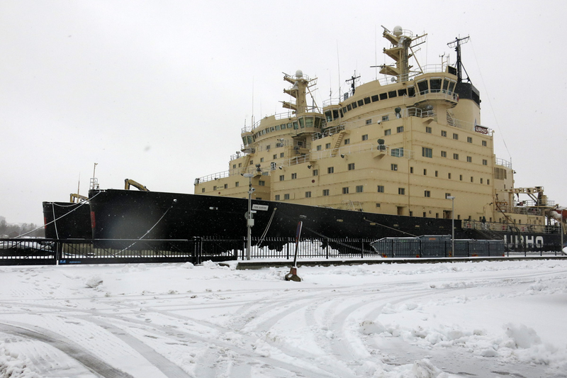 Illustration for article titled The Magnificent Evolution of Polar Icebreakers